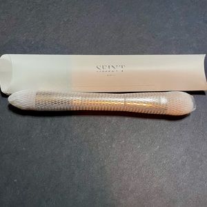 Seint IIID foundation brush